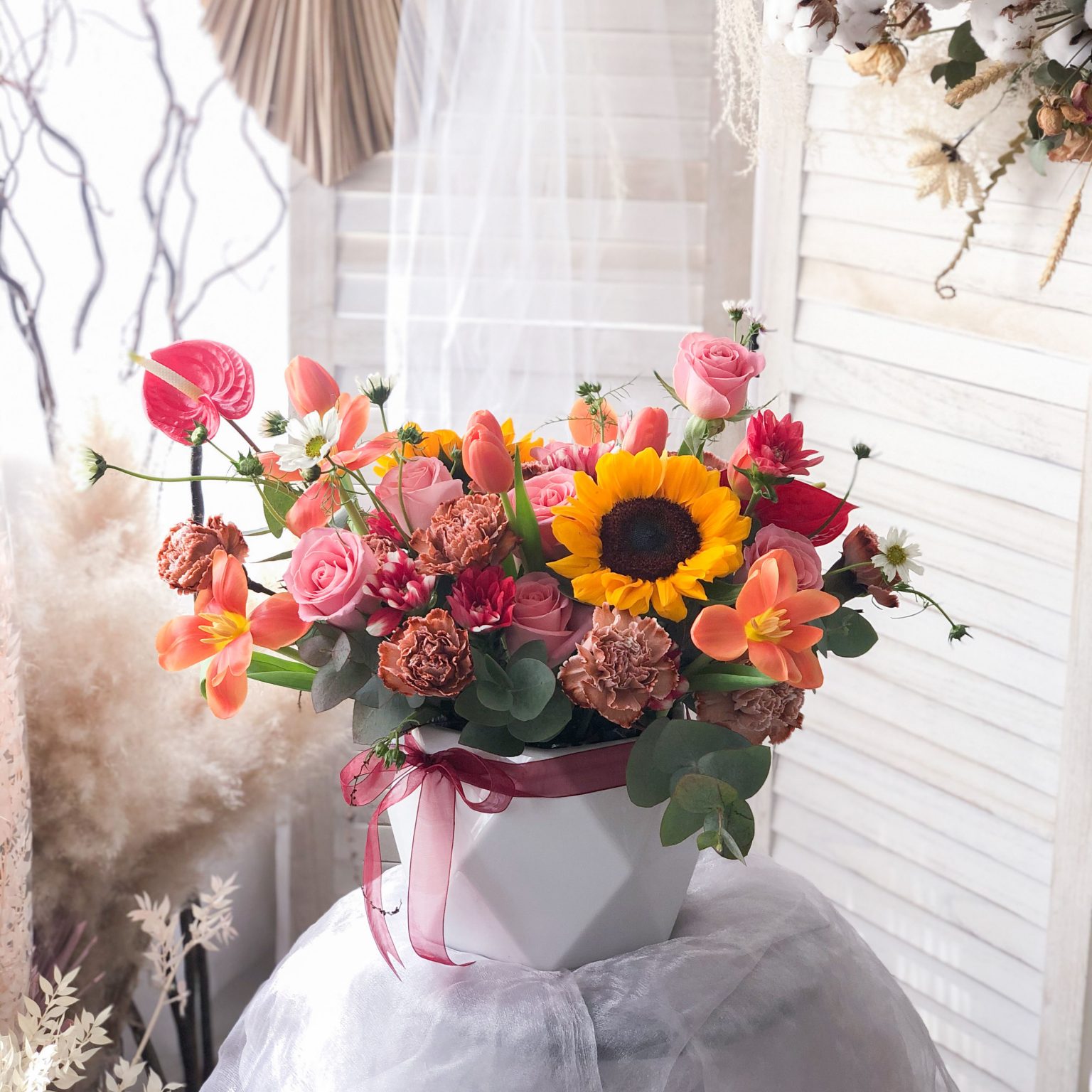 Imported Flowers Vase Lartiste KL Florist