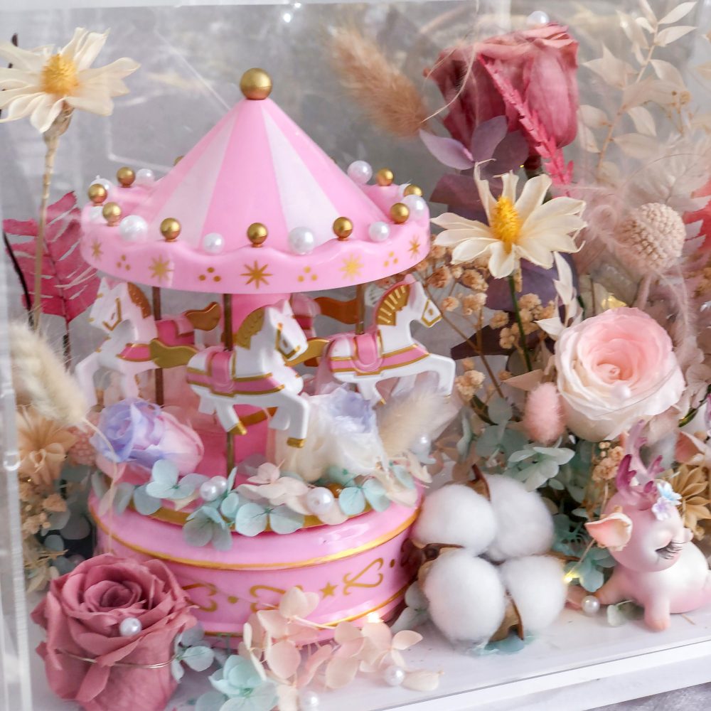 Alternative view of Acrylic Box - L size 02