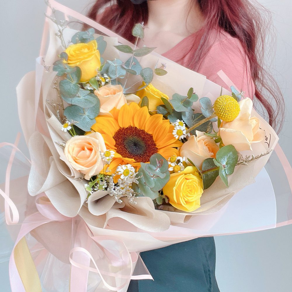 sunflower & roses bouquet 09