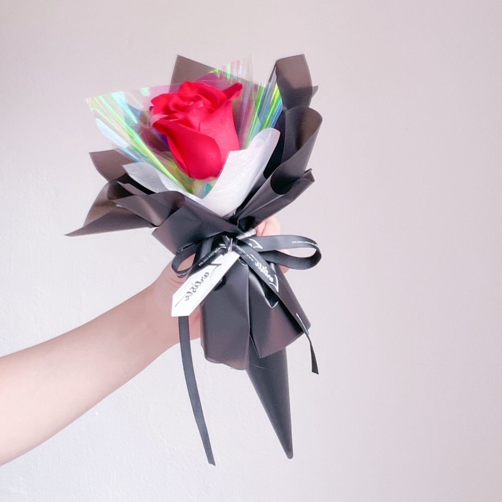 Red Rose - Single Stalk 02