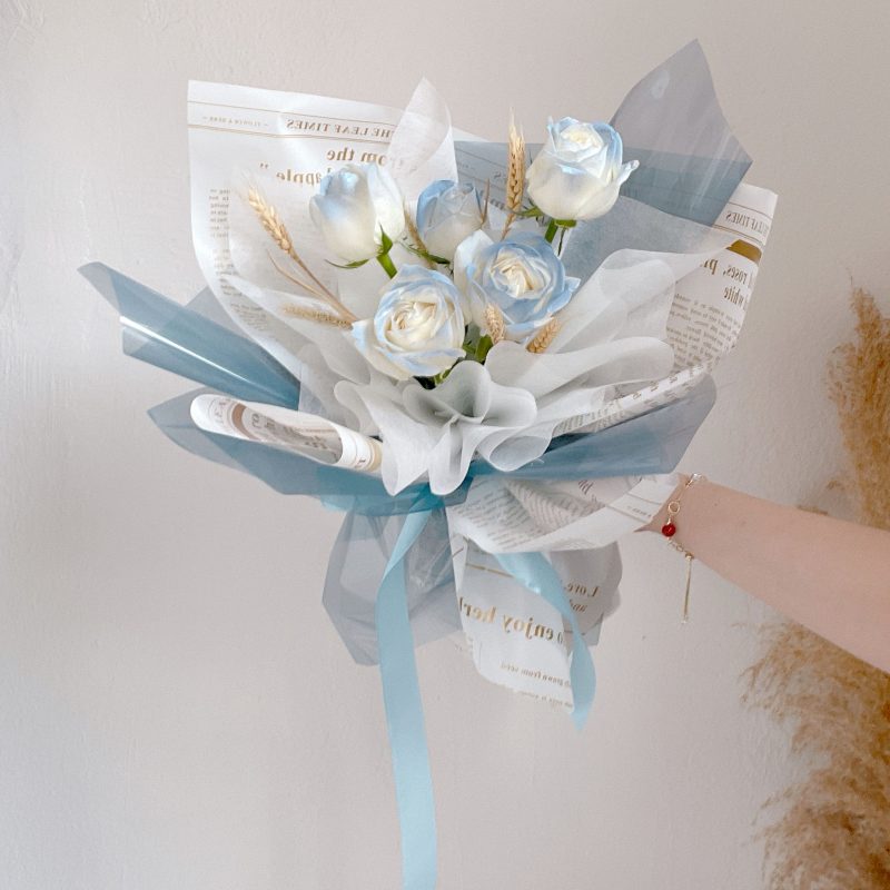 Blue Sprayed Roses Sprayed Roses Bouquet - Lartiste - KL Florist