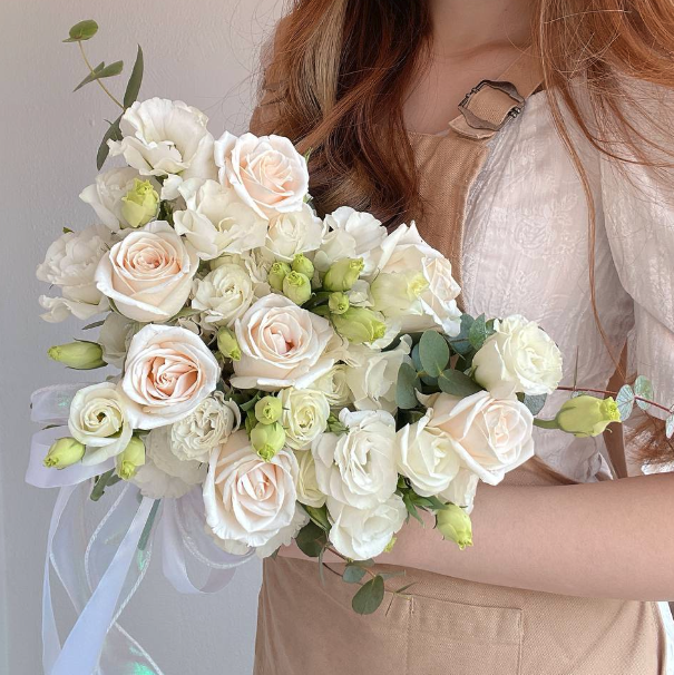 Bridal Bouquet - White Theme 02