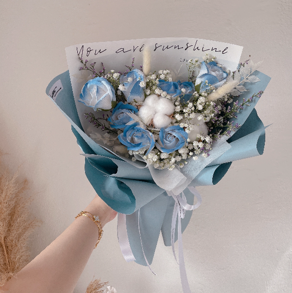 Soap Flower Bouquet - Blue Theme