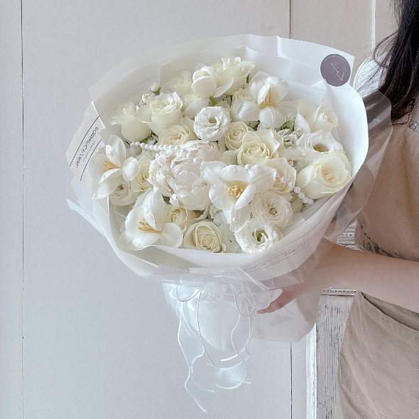 Fresh Flower Bouquet 26 (Peonies)