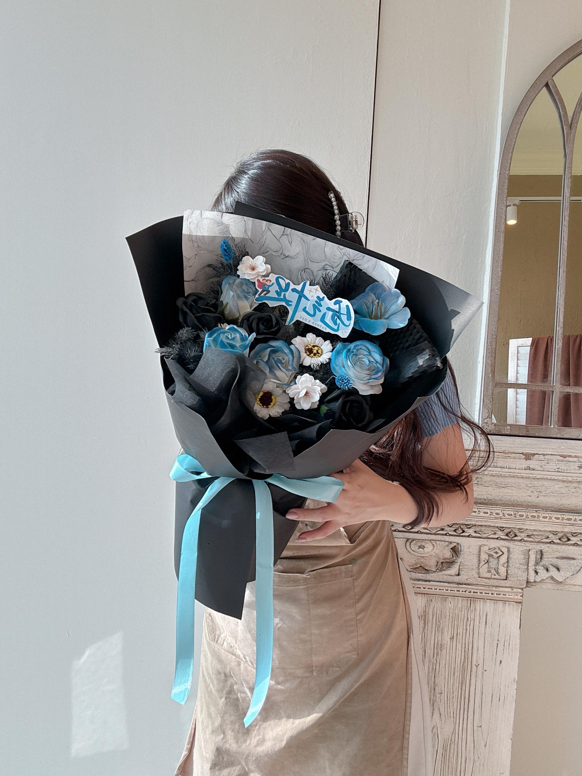 Flying Cash Bouquet