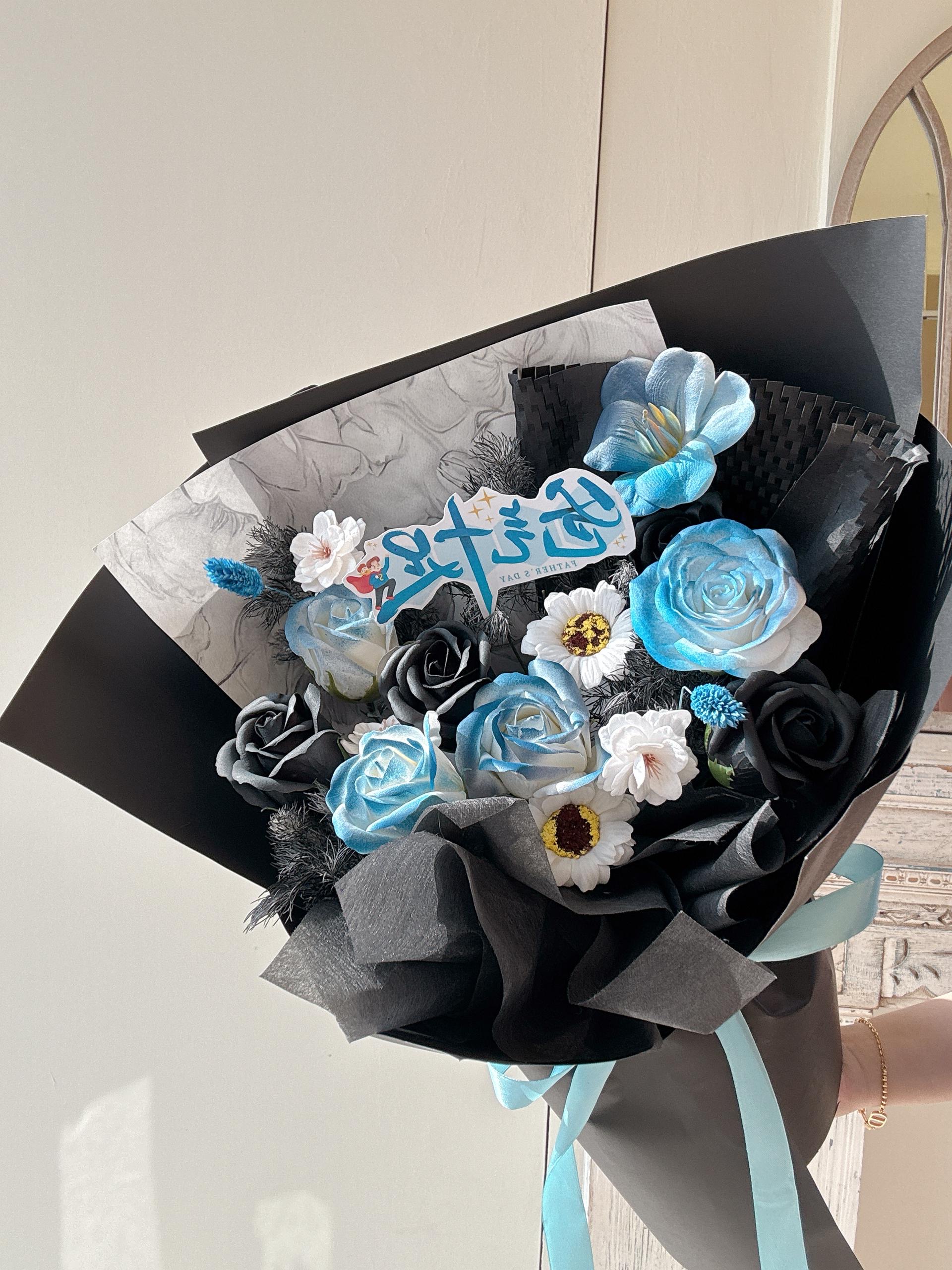 Flying Cash Bouquet - Image 2