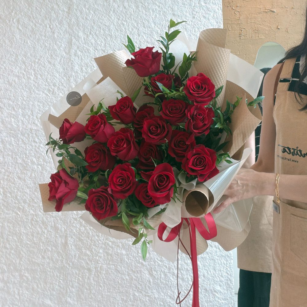 Alternative view of Red Roses Bouquet (20 Stalks)