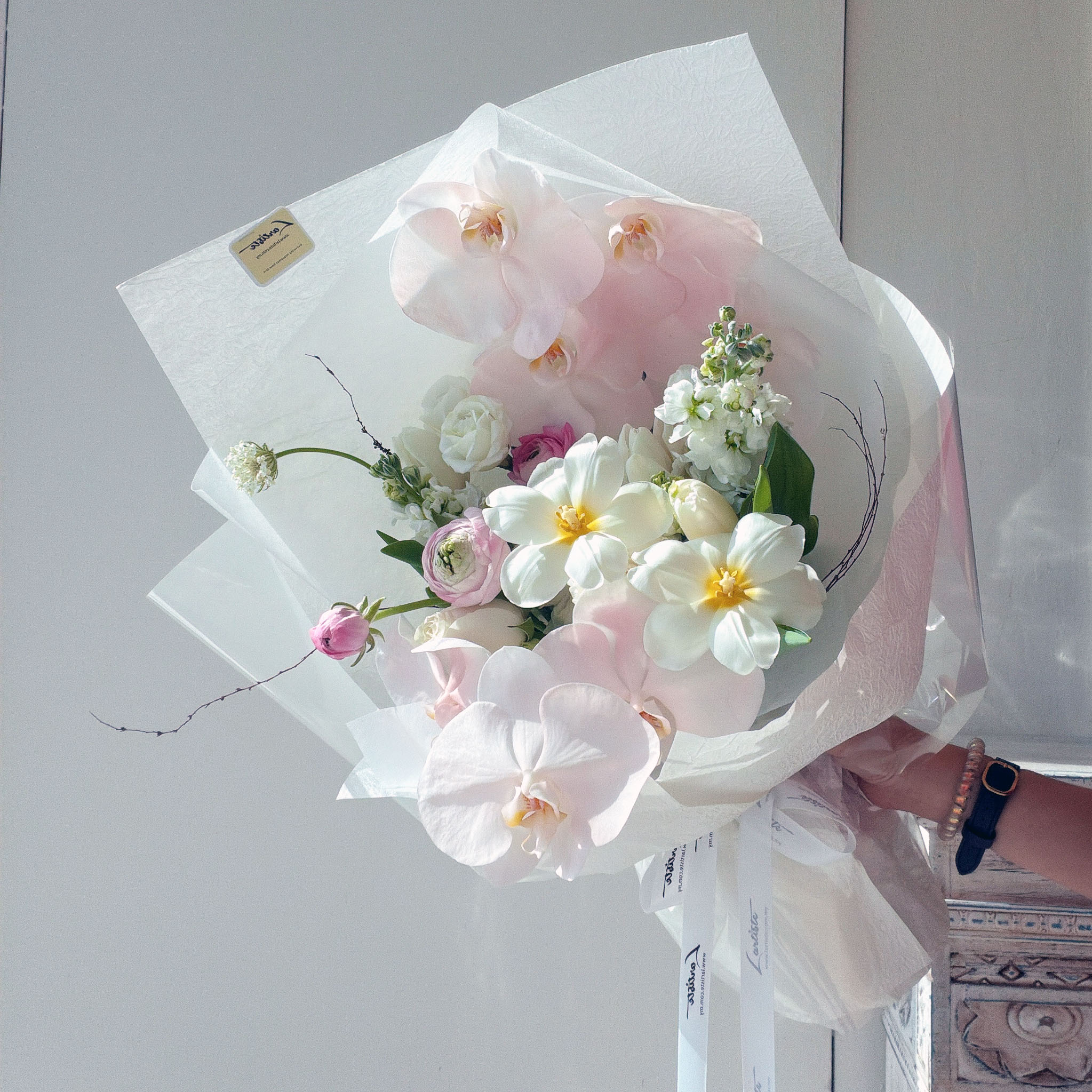 Mix with love Bouquet 23 - Image 3