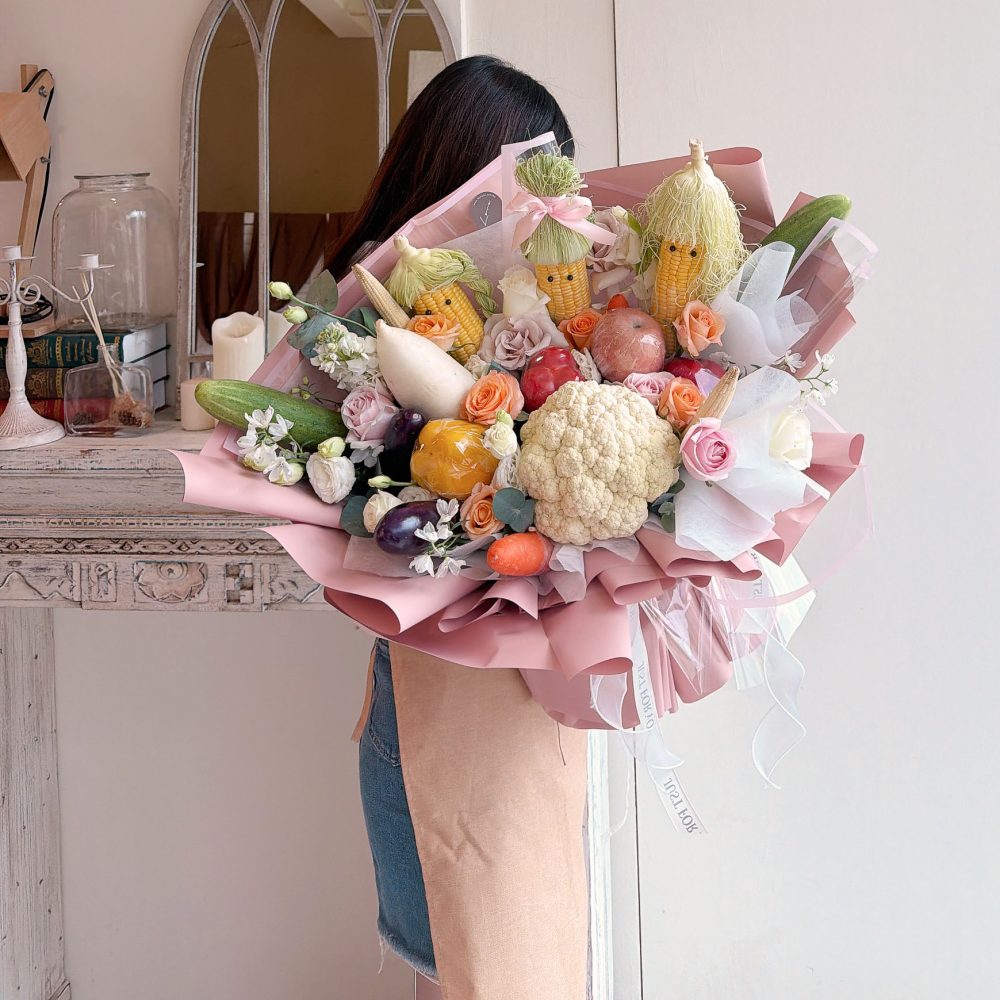 Alternative view of Farm Fresh Bouquet 02